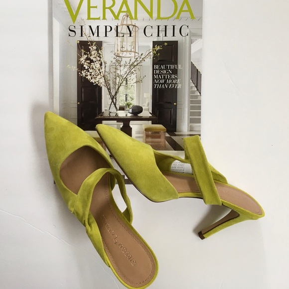 Gibson Latimer Shoes - NWT Sexy Chartreuse Suede Mule